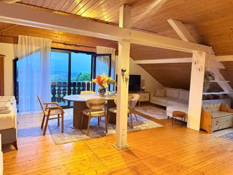Premium Suite | Free WiFi