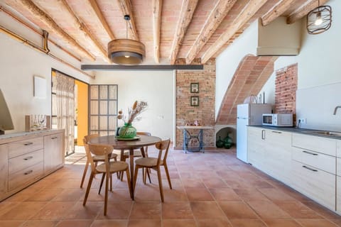 Dining room/living room and kitchen (house 1)