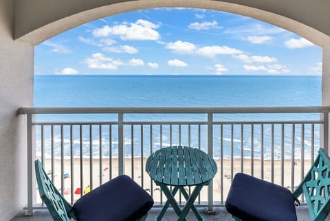 Unobstructed top floor view of the Atlantic Ocean from your private balcony!