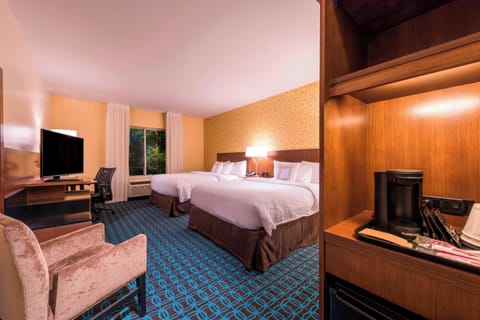 Room, 2 Queen Beds | Premium bedding, pillowtop beds, desk, blackout drapes