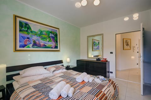 Standard Apartment, 2 Bedrooms, Microwave (Panoramic Lugano Loft 8min walk to) | 2 bedrooms