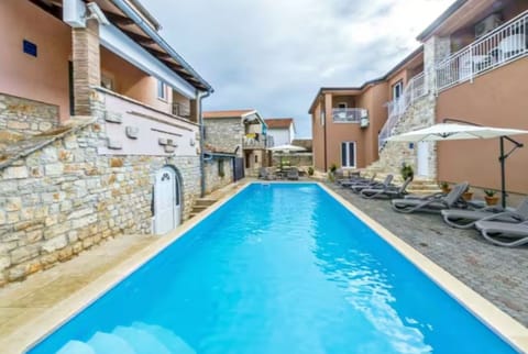 Apartment, 1 Bedroom, Smoking, Patio | Pool | Outdoor pool