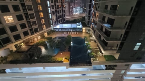 Deluxe Apartment, Balcony, City View | Pool | Indoor pool