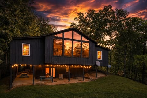 Welcome to the Ridgecrest Retreat!