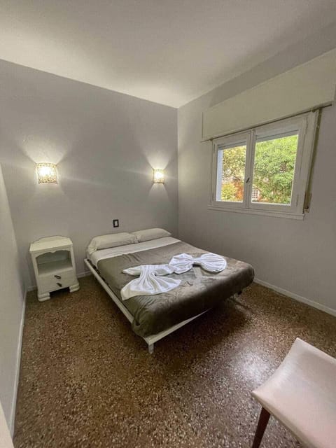 Standard Double Room | Free WiFi, bed sheets