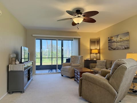 2BR Fiddler’s Green – Pool, Tennis & Shuffleboard (7572)