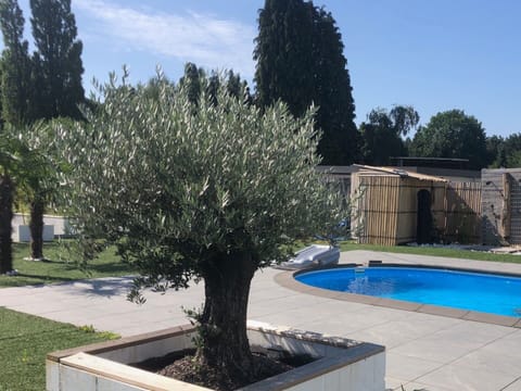 House | Pool | Outdoor pool, a heated pool