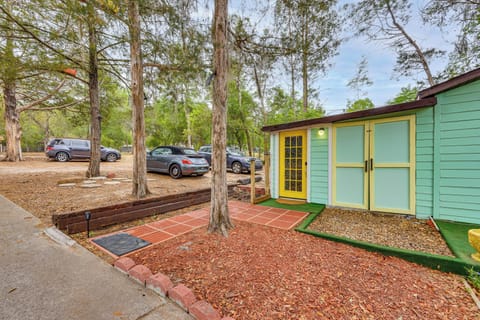 Keystone Heights Vacation Rental | Studio | 1BA | 900 Sq Ft