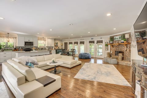 McCalla Vacation Rental | 3BR | 2BA | 2,000 Sq Ft