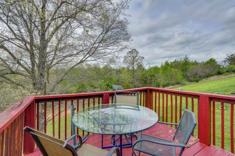 Waynesville Vacation Rental | 4BR | 3BA | 4,367 Sq Ft