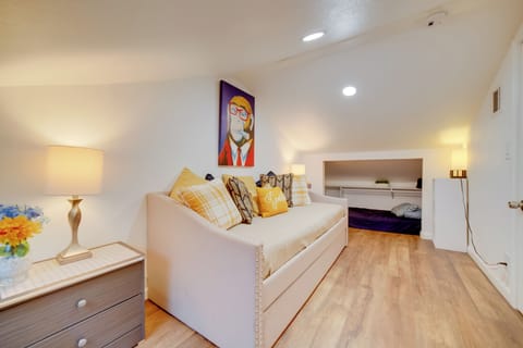 Bedroom 3 | Twin Daybed w/ Twin Trundle | 2nd Floor