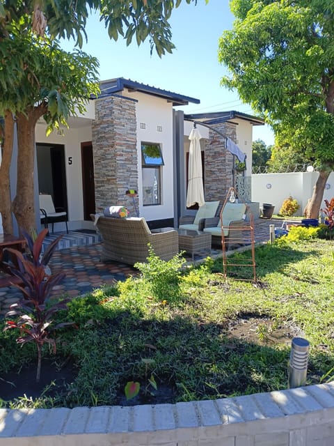 Deluxe Double Room, Pool View | Terrace/patio