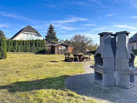 Roof, House, Cottage, Lawn, Garden, Yard, Backyard, Farmhouse, Landscaping, Village