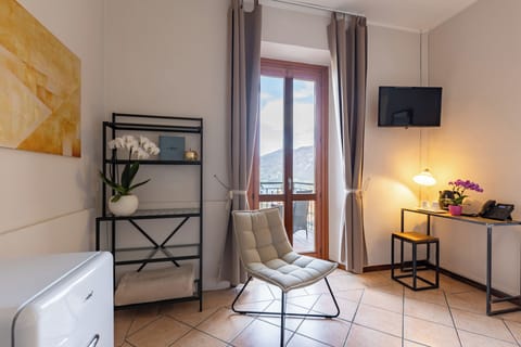 Down comforters, iron/ironing board, free WiFi, bed sheets