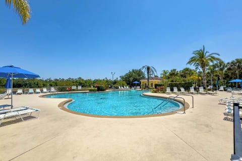 community pool 
