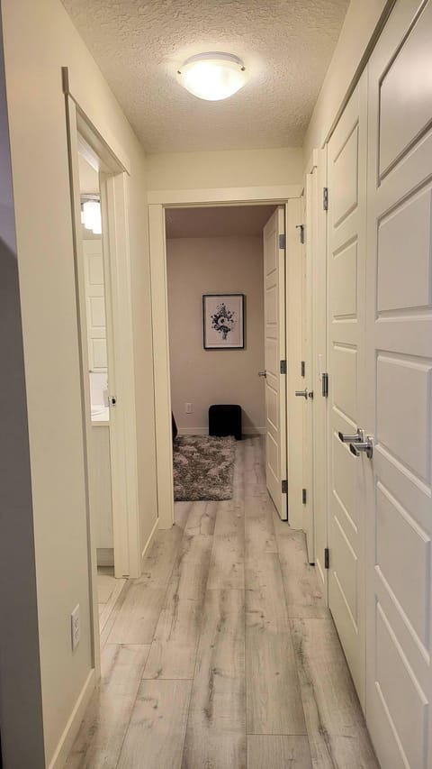 Apartment, 1 Bedroom, Balcony | Interior