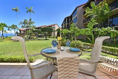 Out island and pool views from your lanai with wonderful alfresco dining