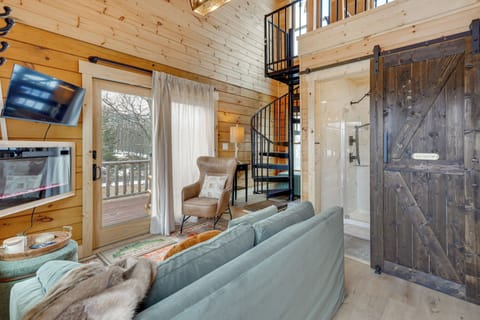 Boone Vacation Rental | 2BR | 1BA | 500 Sq Ft