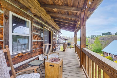 Meadows of Dan Vacation Rental | 2BR | 1BA | 900 Sq Ft | 1 Step for Entry