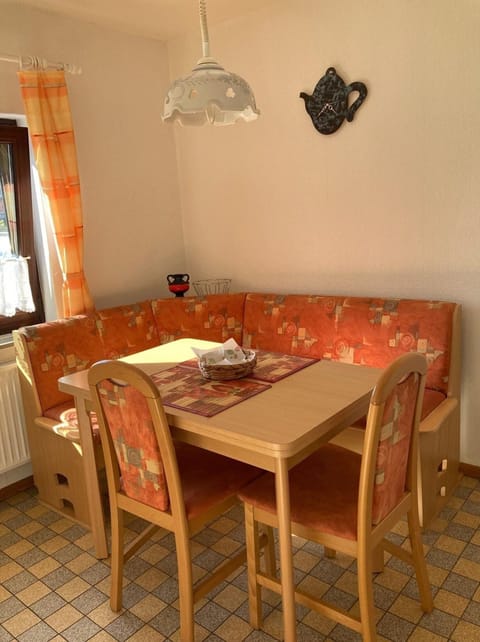 Apartment | Dining