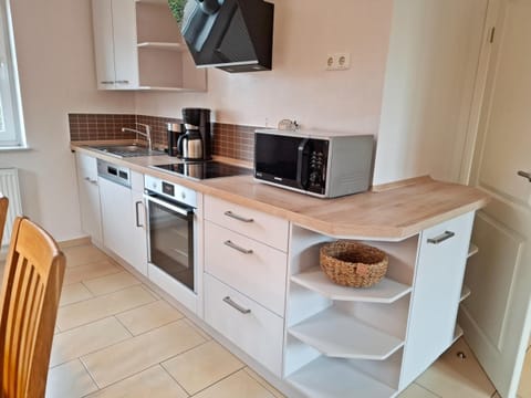 House | Private kitchen | Highchair