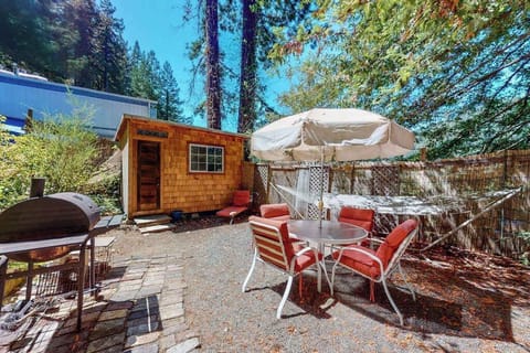 Tucked beneath towering redwoods, your private patio invites leisurely wine country mornings with al fresco dining and a charcoal grill for sunset cookouts.