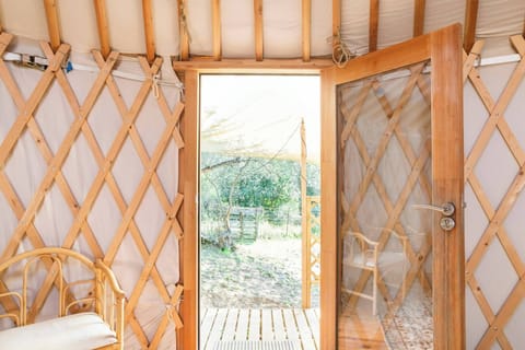 Room, 1 Bedroom, Smoking | Interior