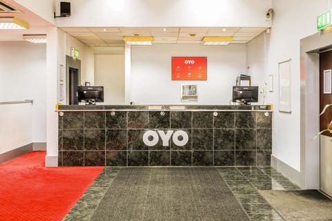 Entrance / Reception