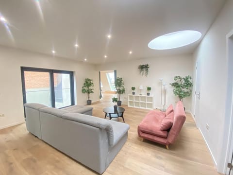Apartment | Living room
