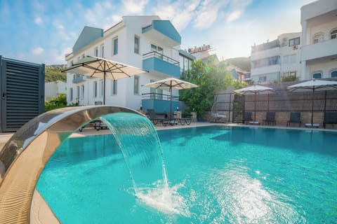 Suite, Pool View | Pool | Seasonal outdoor pool