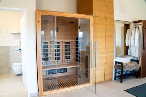 House | Sauna