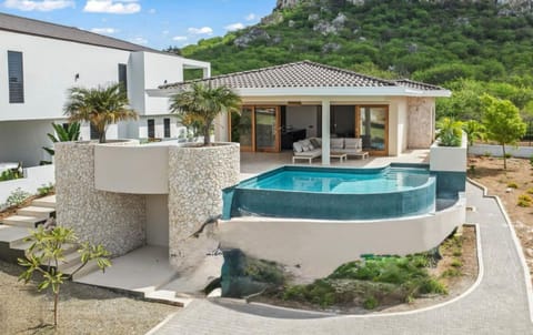 House | 4 bedrooms