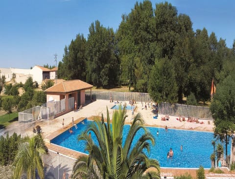Apartment | Pool | Outdoor pool