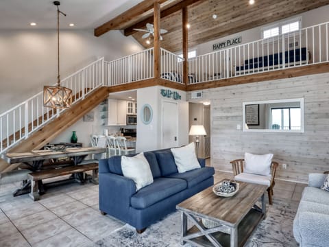 Open Concept Living, Dining + Kitchen w. Loft