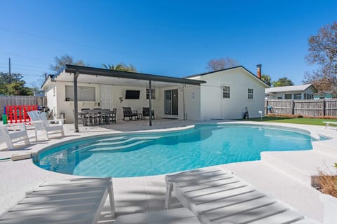 Private pool with plenty of space to lounge