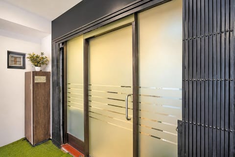 House | Reception