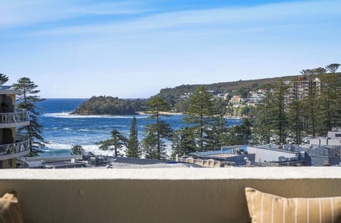 Comfort Apartment, Air conditioning, Ocean View | Property grounds