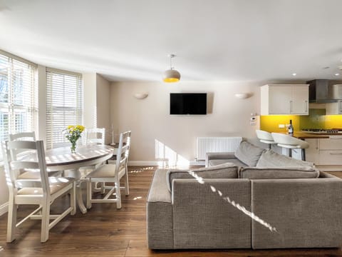 Kitchen/diner | Little Whitehall, Whitby