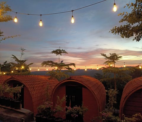 Cottage, Hill View | Property grounds