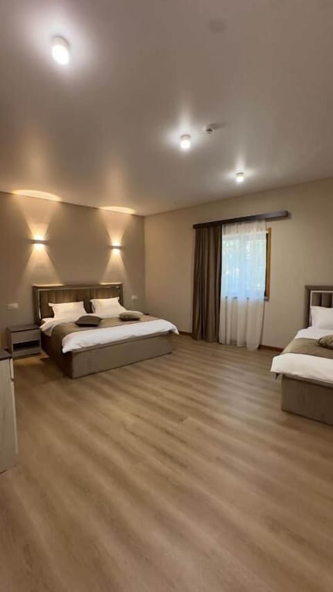 Classic Triple Room | Blackout drapes, soundproofing, free WiFi