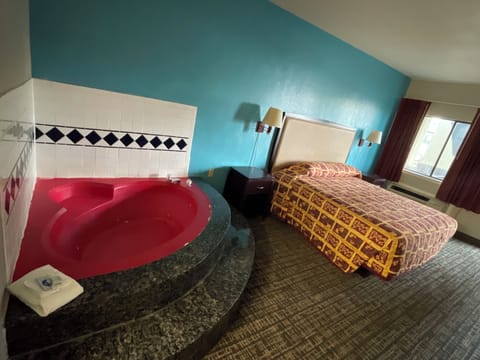 Standard Suite | Free WiFi