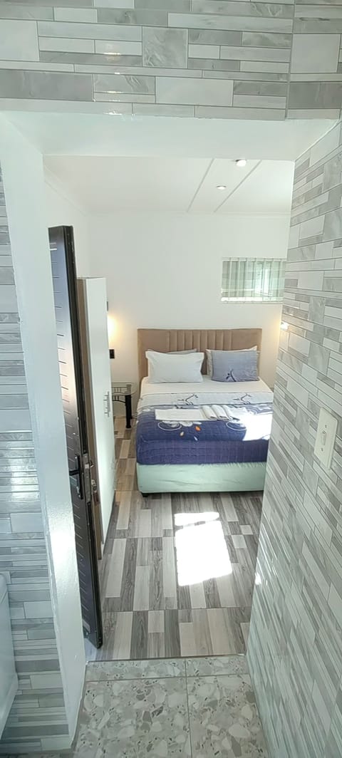 Luxury Apartment, Garden View | Desk, laptop workspace, free WiFi