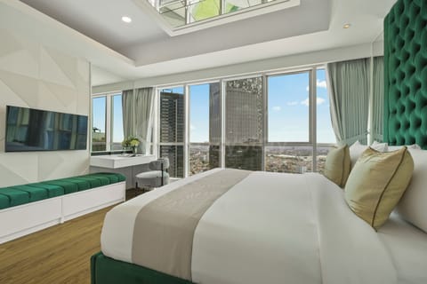 Apartment, 3 Bedrooms, City View | Desk, laptop workspace, iron/ironing board, free WiFi