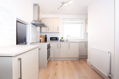 House | 1 bedroom