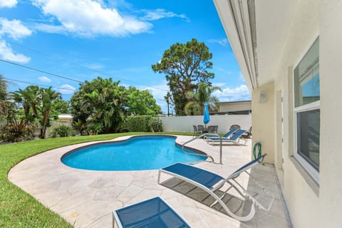 Private pool oasis with plenty of space to relax and soak up the Florida Sunshine