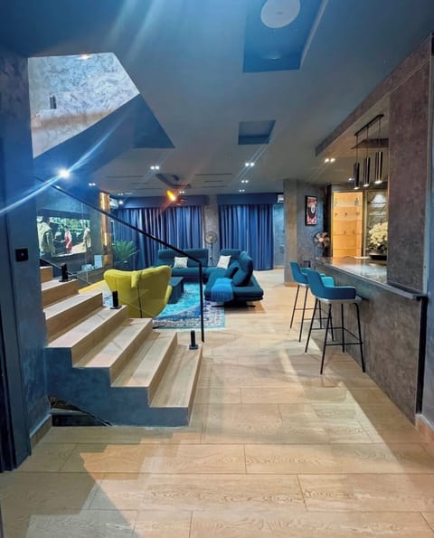 Economy Apartment, Balcony, City View | Interior