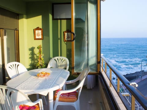 Apartment, 2 Bedrooms, Terrace, Ocean View | Balcony
