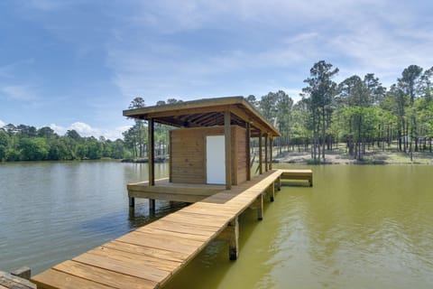 Point Blank Vacation Rental | 4BR | 2.5BA | 2,008 Sq Ft