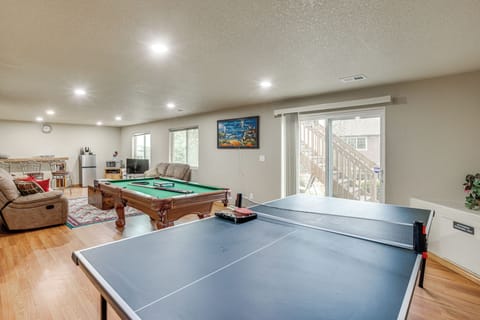 Aurora Vacation Rental | 2BR | 1BA | 1,000 Sq Ft