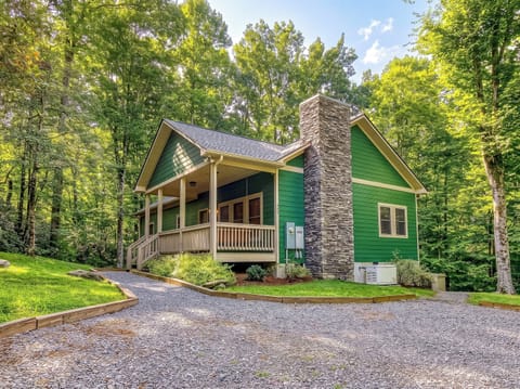 Peaceful Path is secluded but easy to access!